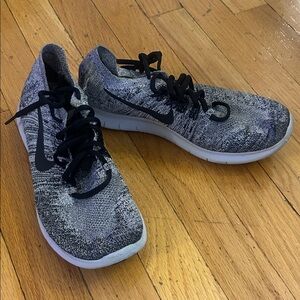 Nike Black and White Knit Running Shoes